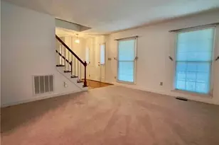 2432 Lull Water Dr, Fayetteville, NC 28306 - Photo 8