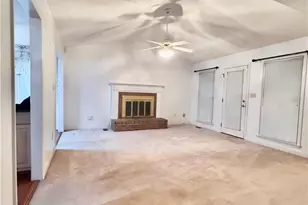 2432 Lull Water Dr, Fayetteville, NC 28306 - Photo 16