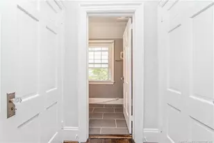 220 NE Bradford Ave, Fayetteville, NC 28301 - Photo 8