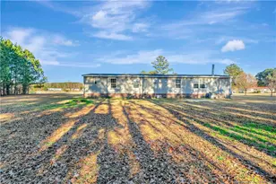 193 Fork Pine Rd, Lumberton, NC 28358 - Photo 38