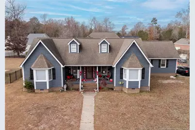 4225 Manchester Lane, Lumberton, NC 28360 - Photo 2