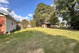 1109 Strickland Bridge Rd, Fayetteville, NC 28304 - Photo 18