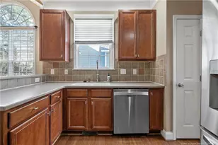 147 Lamplighter Way, Spring Lake, NC 28390 - Photo 10