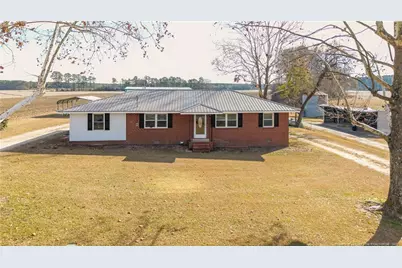 573 Langston Road, Newton Grove, NC 28366 - Photo 2