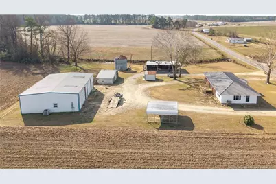 573 Langston Road, Newton Grove, NC 28366 - Photo 4