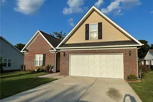 2231 Flanagan Pl, Fayetteville, NC 28304 - Photo 1