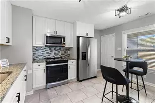 5856 Corner Oaks Dr, Hope Mills, NC 28348 - Photo 6