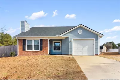 5856 Corner Oaks Drive, Hope Mills, NC 28348 - Photo 1