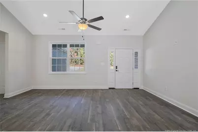 140 McNeill Street, Hope Mills, NC 28348 - Photo 8