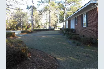 601 W 26th Street, Lumberton, NC 28358 - Photo 6
