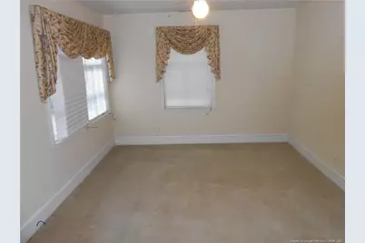 601 W 26th Street, Lumberton, NC 28358 - Photo 28