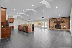 617 Northampton Rd, Fayetteville, NC 28303 - Photo 8