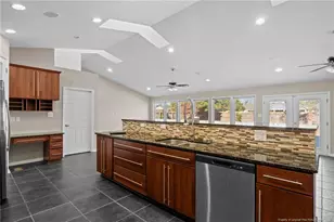 617 Northampton Rd, Fayetteville, NC 28303 - Photo 12