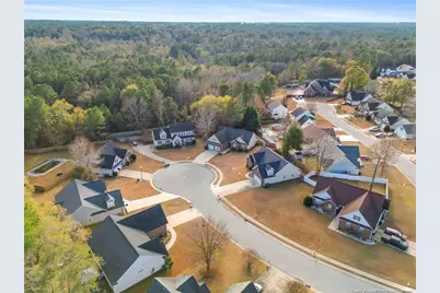 4246 Pete Warner Court, Hope Mills, NC 28348 - Photo 4