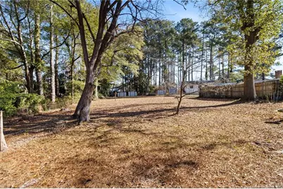 821 Moriston Road, Fayetteville, NC 28314 - Photo 24