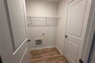 5805 Panther Dr, Hope Mills, NC 28348 - Photo 14