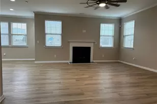 743 Shoals Lake Dr, Fuquay-Varina, NC 27526 - Photo 8