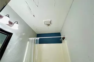 405 S Austin Street S, Maxton, NC 28364 - Photo 34