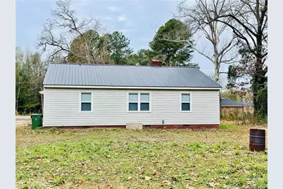 405 S Austin Street S, Maxton, NC 28364 - Photo 8