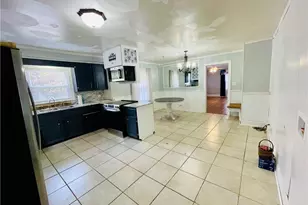 405 S Austin Street S, Maxton, NC 28364 - Photo 22