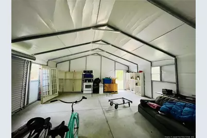 405 S Austin Street S, Maxton, NC 28364 - Photo 16