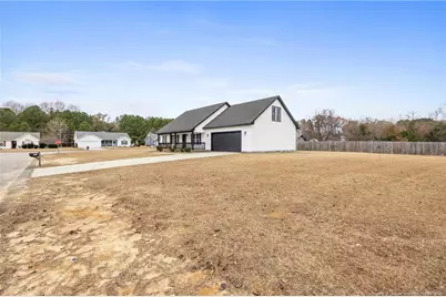 122 Tanner Loop, Raeford, NC 28376 - Photo 2