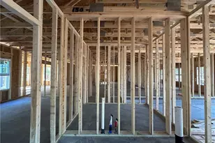 30381 E Lake Rd, Wagram, NC 28396 - Photo 14