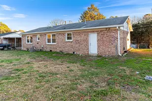 922 Rancho Dr, Fayetteville, NC 28303 - Photo 8