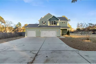 425 Woodington Road, Hope Mills, NC 28348 - Photo 2