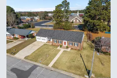 311 Marlowe Drive, Dunn, NC 28334 - Photo 2