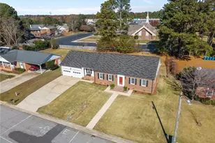 311 Marlowe Dr, Dunn, NC 28334 - Photo 2