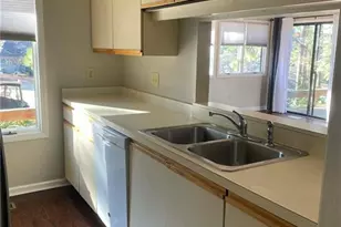 180 Barton Hills Ct, Pinehurst, NC 28374 - Photo 4