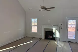 139 N Rabbit Run Dr, Smithfield, NC 27577 - Photo 4