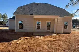 139 N Rabbit Run Dr, Smithfield, NC 27577 - Photo 2