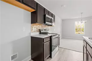 116 Phillips St, Fayetteville, NC 28301 - Photo 8