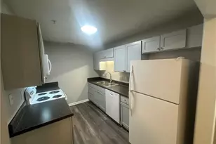 3374 Galleria Dr, Fayetteville, NC 28303 - Photo 16