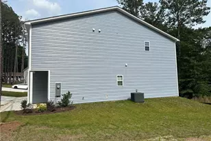 348 Bahama Loop, Fayetteville, NC 28314 - Photo 2