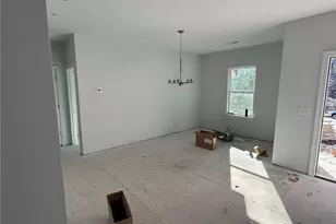 5062 Bluebird Dr, Sanford, NC 27332 - Photo 8