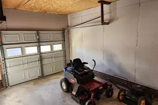 706 Regina Dr, Spring Lake, NC 28390 - Photo 38