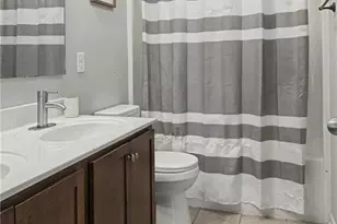 1264 Barn Owl Dr, Fayetteville, NC 28306 - Photo 4