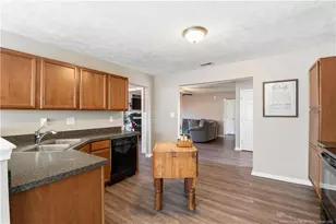 2212 Sir Michael Dr, Hope Mills, NC 28348 - Photo 18