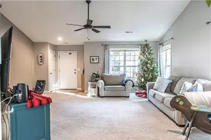 8 White Ct, Pinehurst, NC 28374 - Photo 4