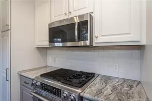 105 Westmont Dr, Fayetteville, NC 28305 - Photo 16