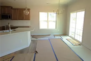 4729 Scenic Pines Dr, Hope Mills, NC 28348 - Photo 8