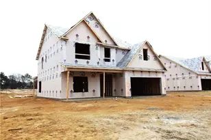 4729 Scenic Pines Dr, Hope Mills, NC 28348 - Photo 2