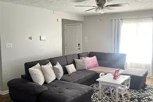 1041 Screech Owl Dr, Hope Mills, NC 28348 - Photo 2