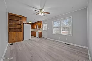 820 E Donaldson Ave, Raeford, NC 28376 - Photo 24