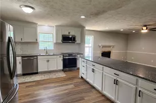 5444 Rockfish Rd, Raeford, NC 28376 - Photo 4