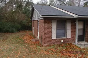 1954 Glenwick Dr, Fayetteville, NC 28304 - Photo 2