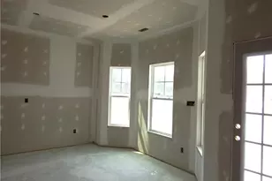 4734 Scenic Pines Dr, Hope Mills, NC 28348 - Photo 8